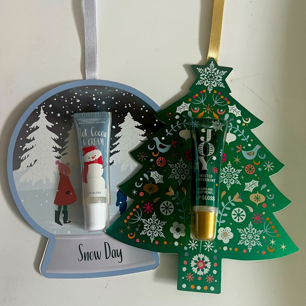 ⛄️ 🌲 bath and body works Holiday lipgloss bundle